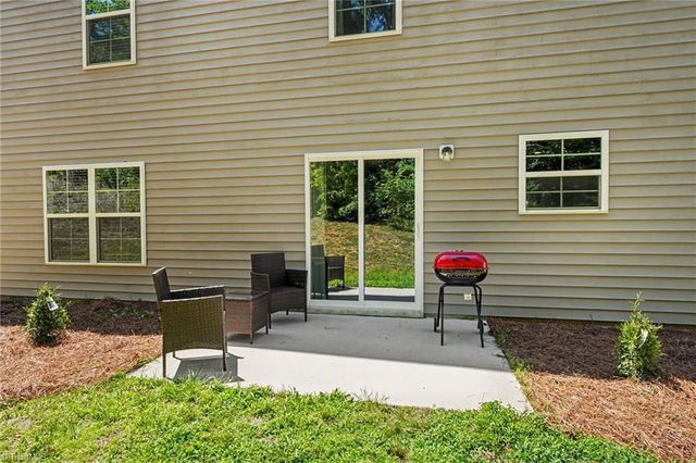 405 Gulliver Court, Greensboro, NC 27405