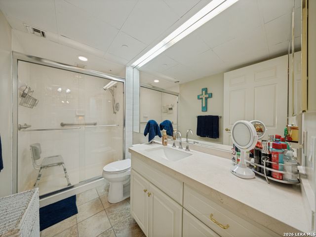 1 Towers Park Ln Apt 1513, San Antonio, TX 78209