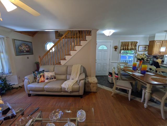 541 Benson Road, Middlebury, CT 06762