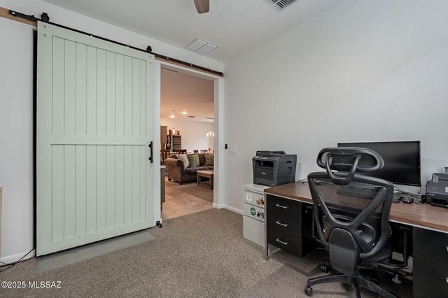 1190 Broken Hills Drive, Green Valley, AZ 85614