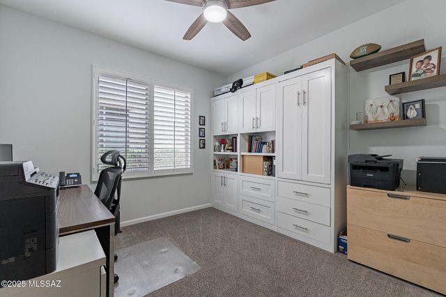 1190 Broken Hills Drive, Green Valley, AZ 85614