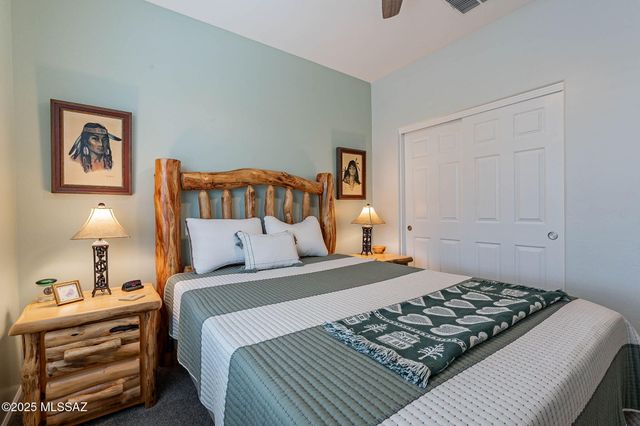 1190 Broken Hills Drive, Green Valley, AZ 85614