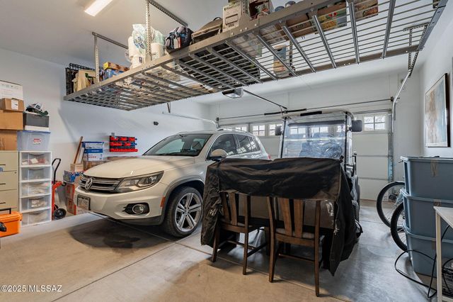 1190 Broken Hills Drive, Green Valley, AZ 85614