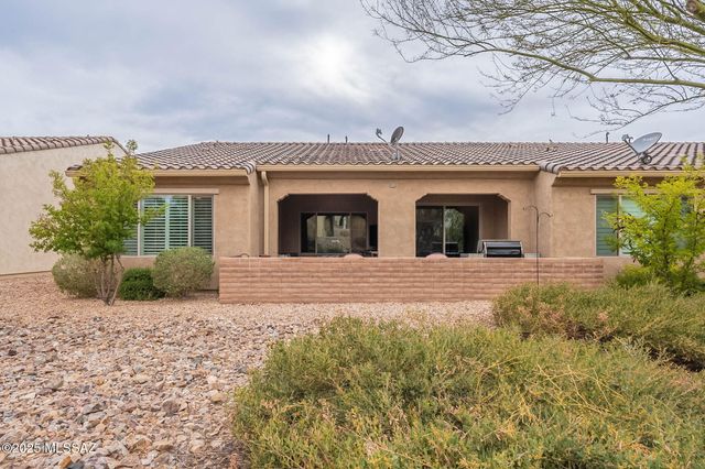 1190 Broken Hills Drive, Green Valley, AZ 85614
