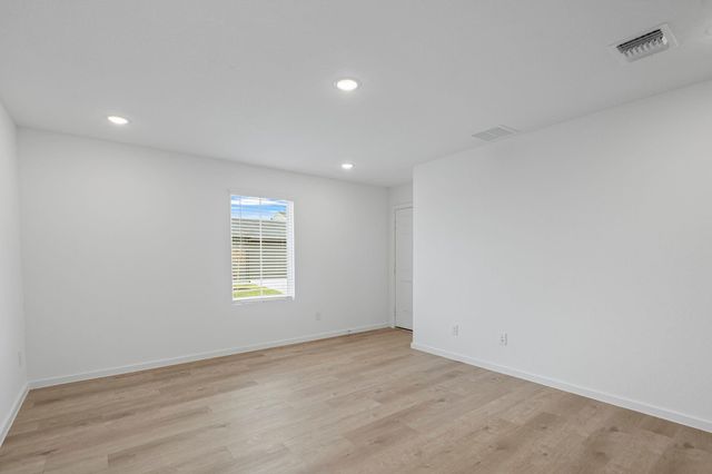 30514 Wolfburn Street, Waller, TX 77484