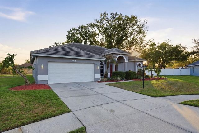 18302 SAINT JAMES COURT, Tampa, FL 33647