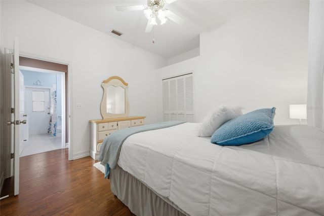 18302 SAINT JAMES COURT, Tampa, FL 33647