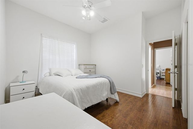 18302 SAINT JAMES COURT, Tampa, FL 33647