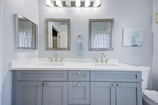 18302 SAINT JAMES COURT, Tampa, FL 33647