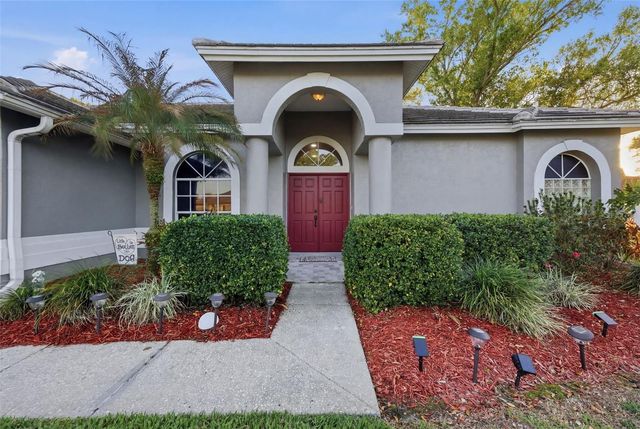 18302 SAINT JAMES COURT, Tampa, FL 33647