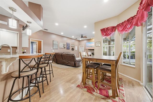 18302 SAINT JAMES COURT, Tampa, FL 33647