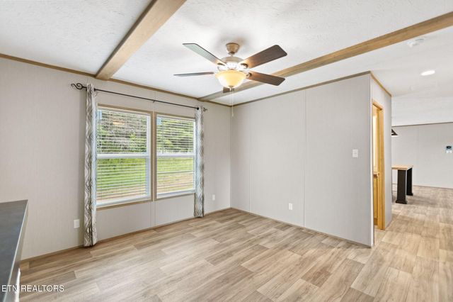 285 County Road 784A, Etowah, TN 37331