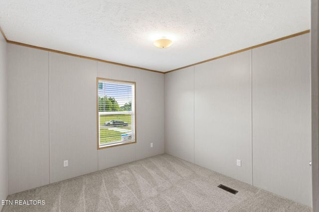 285 County Road 784A, Etowah, TN 37331