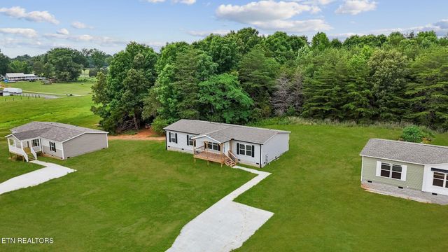 285 County Road 784A, Etowah, TN 37331