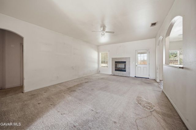 10161 Evelyn Avenue, California City, CA 93505