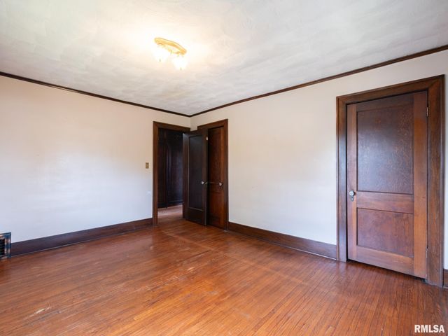 2021 W CALLENDER Avenue, West Peoria, IL 61604
