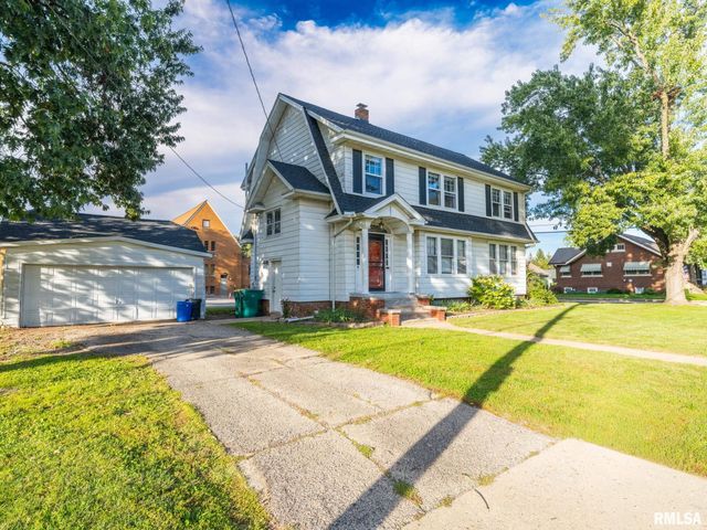 2021 W CALLENDER Avenue, West Peoria, IL 61604