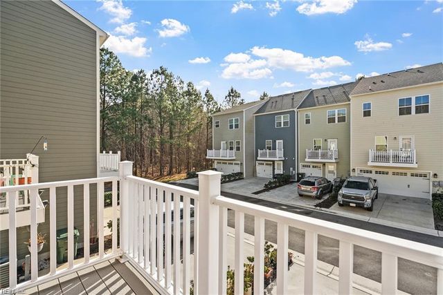 1707 Foremast LOOP, Chesapeake, VA 23323