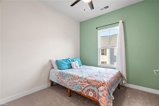 1707 Foremast LOOP, Chesapeake, VA 23323
