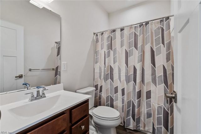 1707 Foremast LOOP, Chesapeake, VA 23323