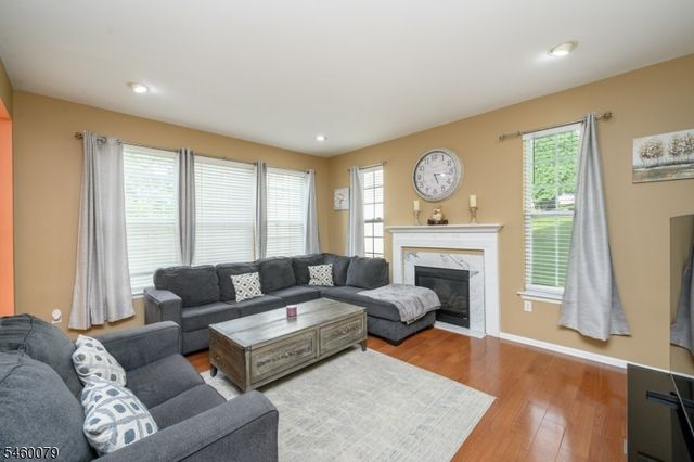 38 Winding Hill Dr, Mount Olive Twp., NJ 07840