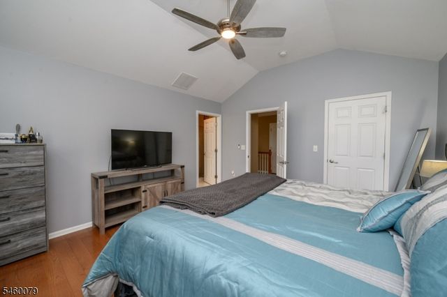 38 Winding Hill Dr, Mount Olive Twp., NJ 07840
