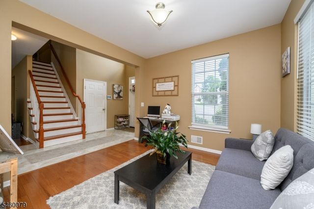 38 Winding Hill Dr, Mount Olive Twp., NJ 07840