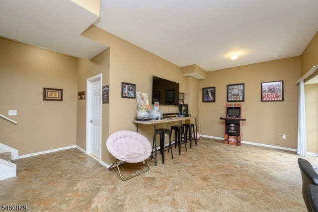 38 Winding Hill Dr, Mount Olive Twp., NJ 07840