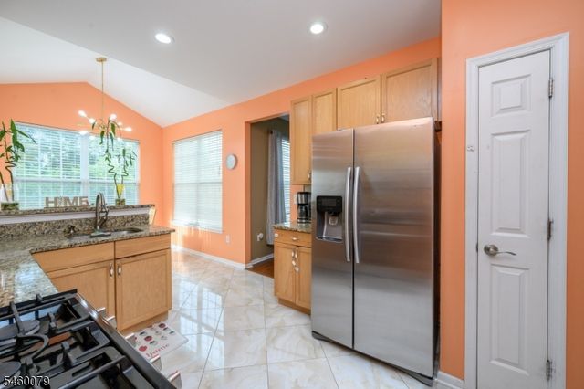 38 Winding Hill Dr, Mount Olive Twp., NJ 07840
