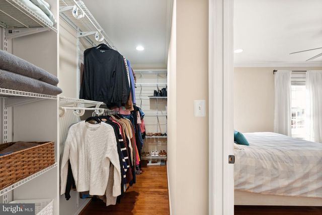 6066 HEATHERWOOD DR, Alexandria, VA 22310