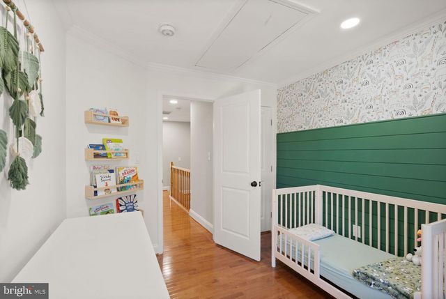 6066 HEATHERWOOD DR, Alexandria, VA 22310