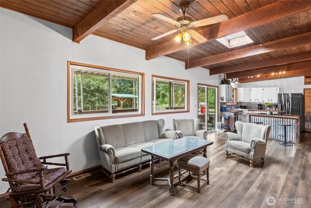 4200 E Agate Road, Shelton, WA 98584