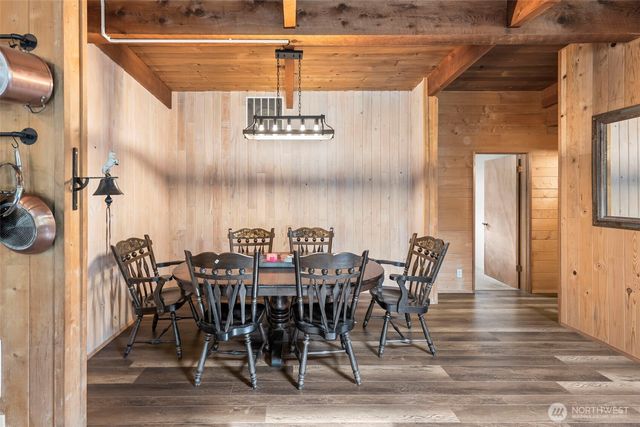 4200 E Agate Road, Shelton, WA 98584