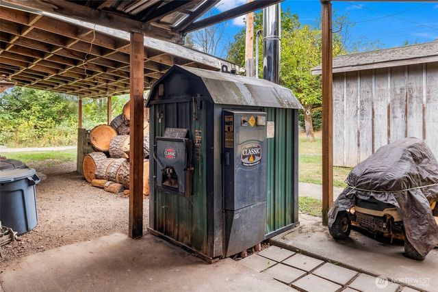 4200 E Agate Road, Shelton, WA 98584