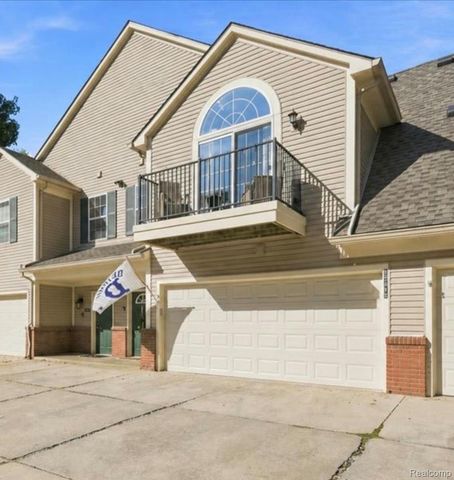 55415 Ambassador Court, Shelby Charter Township, MI 48316