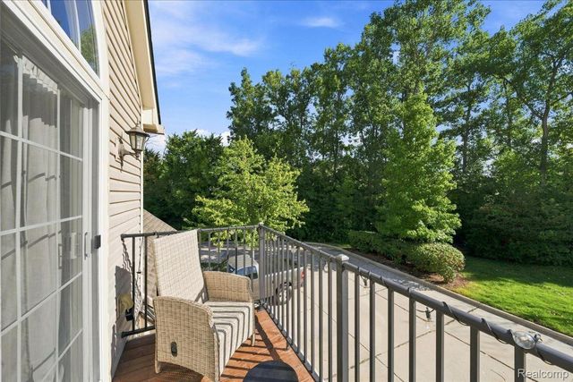 55415 Ambassador Court, Shelby Charter Township, MI 48316