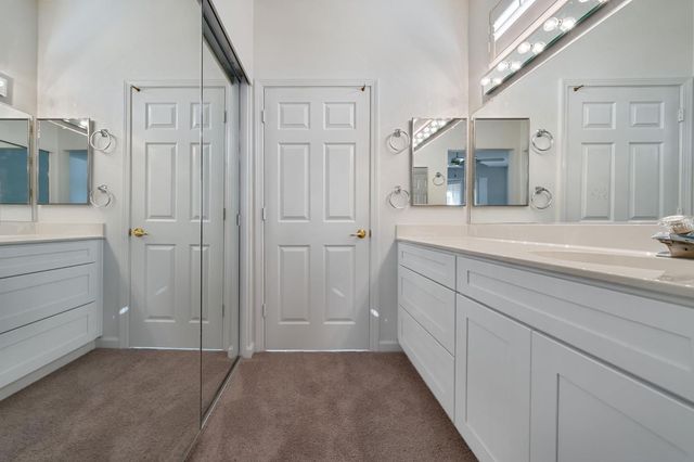 7605 Locomotive Ln, Roseville, CA 95747