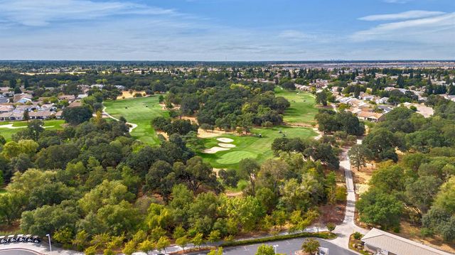 7605 Locomotive Ln, Roseville, CA 95747