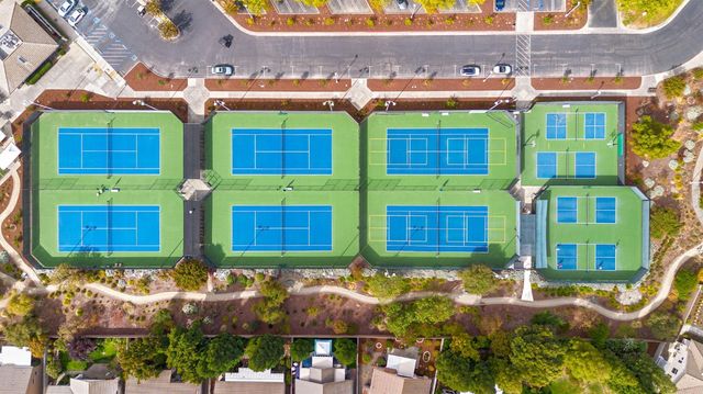 7605 Locomotive Ln, Roseville, CA 95747