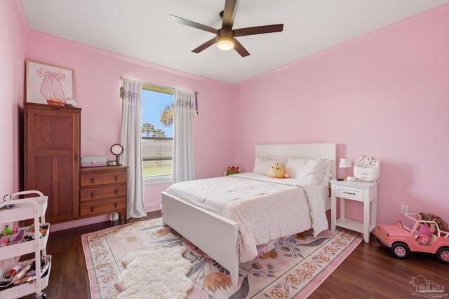 3008 Dauntless Dr, Pensacola, FL 32507