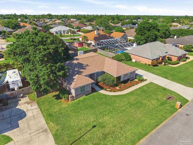 3008 Dauntless Dr, Pensacola, FL 32507