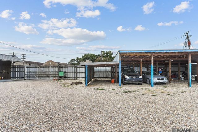 11590 N Harrells Ferry Rd, Baton Rouge, LA 70816