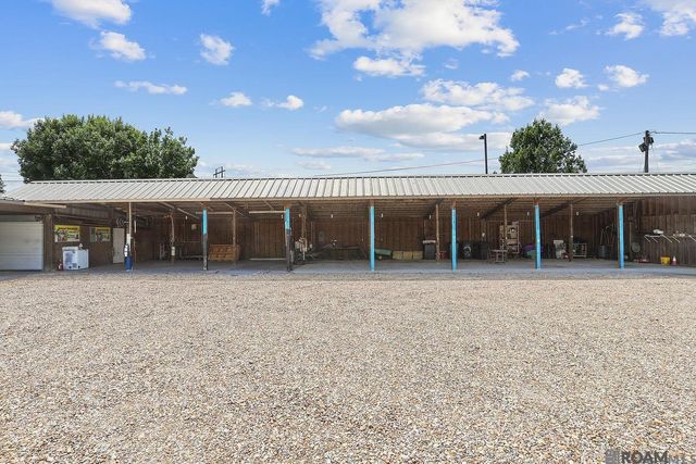 11590 N Harrells Ferry Rd, Baton Rouge, LA 70816