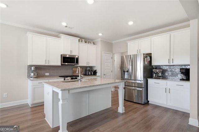 2691 Limestone Creek Drive, Gainesville, GA 30501