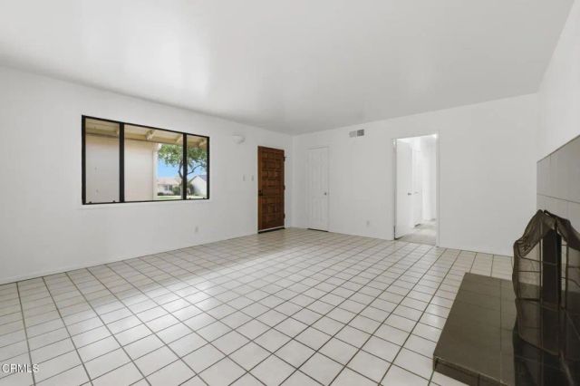 6073 Fremont Street, Ventura, CA 93003