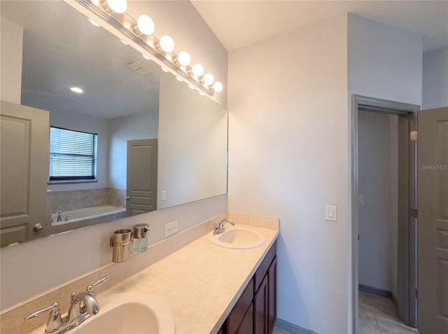 4644 DORAL PARK AVENUE, Kissimmee, FL 34758