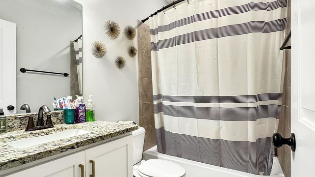 6406 RUTHERFORD CIR, Arlington, TN 38002