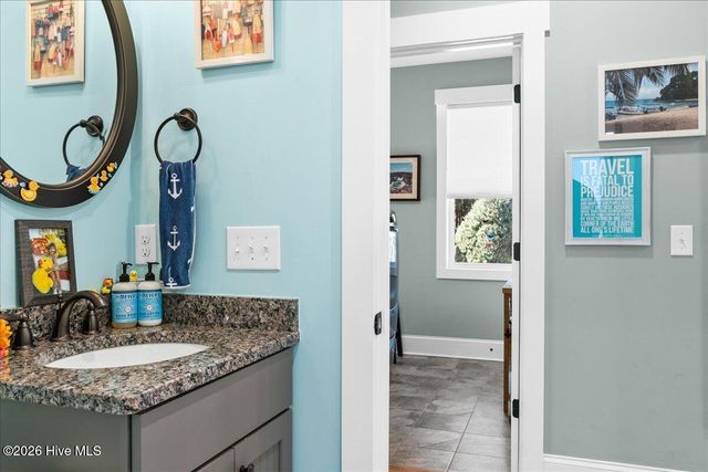 6499 Square Knot Lane SW, Ocean Isle Beach, NC 28469