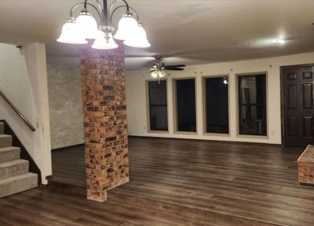 1713 Windhill Avenue, Edmond, OK 73034