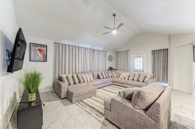 1565 Dawn Harbor Drive, Katy, TX 77493